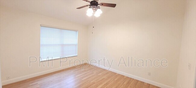 Building Photo - 2894 Donaldson Dr