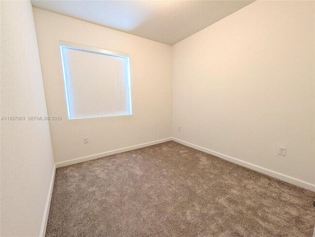 Building Photo - 1172 NW 1st Ter