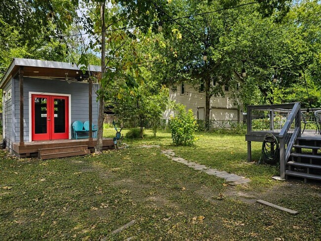 Building Photo - 200 Nelray Blvd