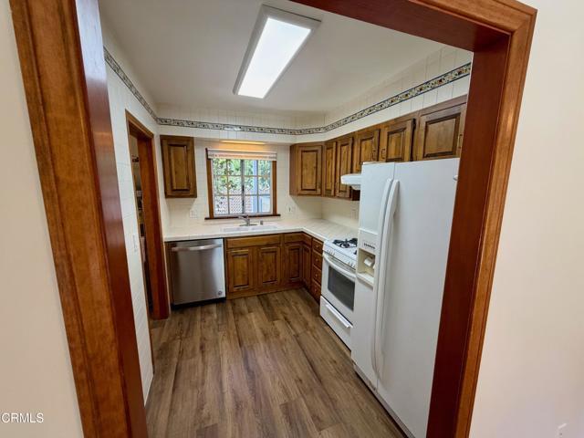 Building Photo - 1020 Garfield Ave