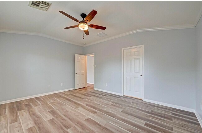 Building Photo - 26435 Marble Falls Bend