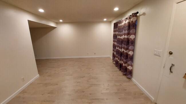 Building Photo - 1540 Ivycreek Cir