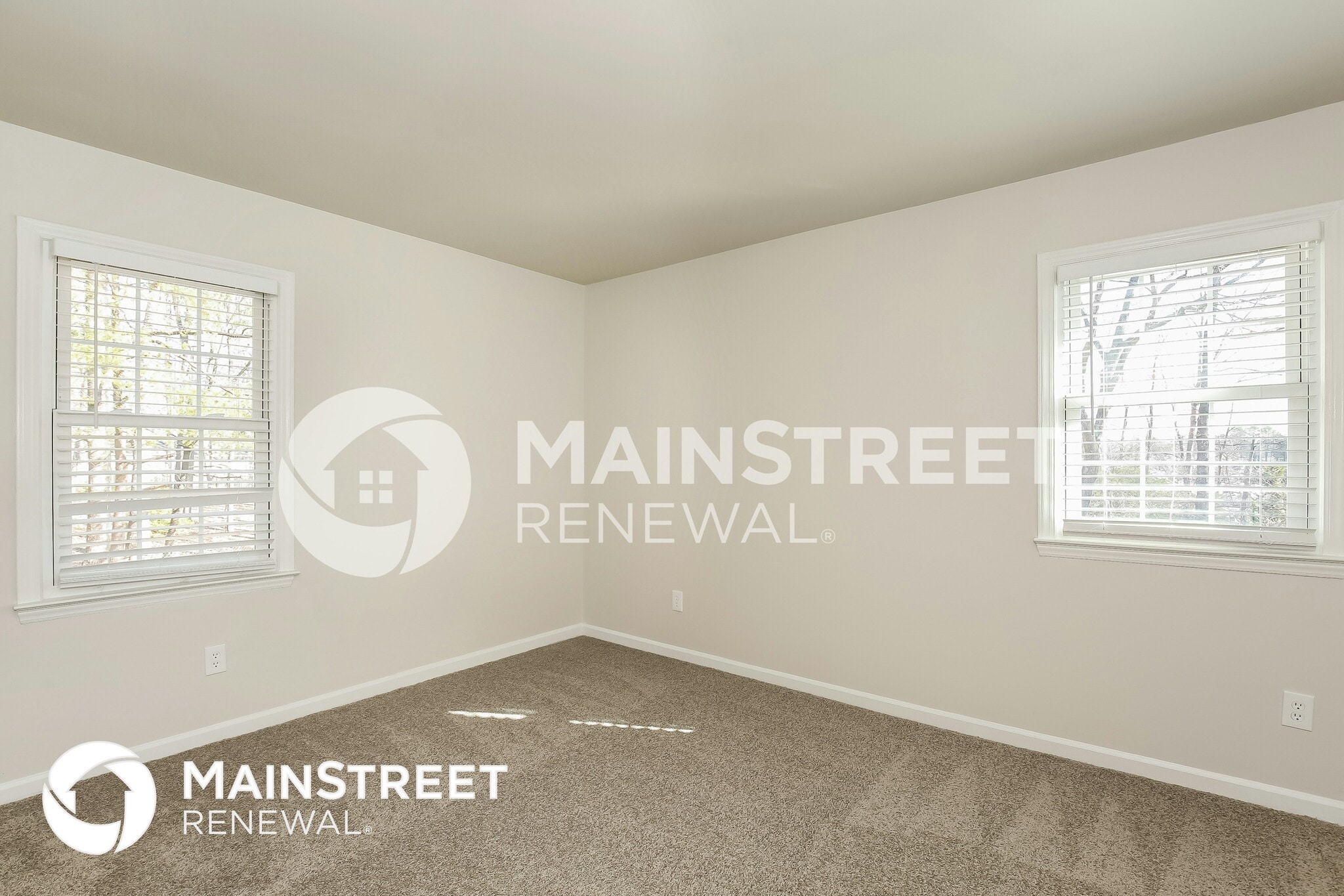 Building Photo - 2 Chaucer Ct