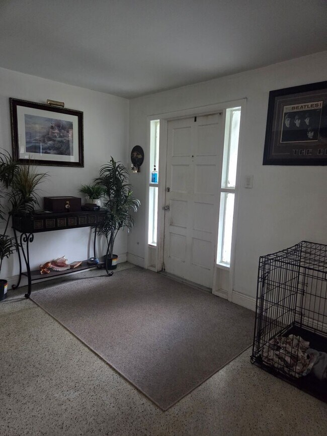 Building Photo - Renovated 3BR/2BA Corner Single-Family Home – Large Fenced Yard, NO HOA