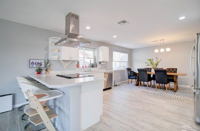 Building Photo - 17802 N 41st Ave