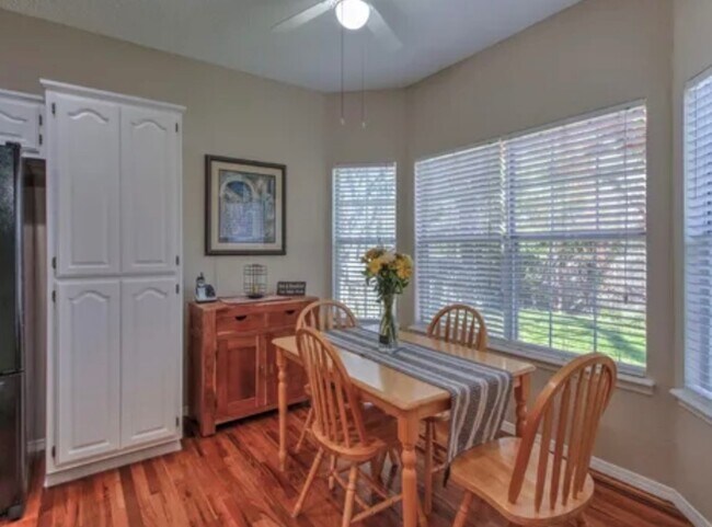 Building Photo - 4009 E 88th St