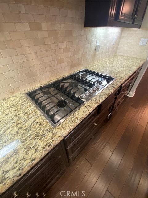 Building Photo - 25 Golf Dr