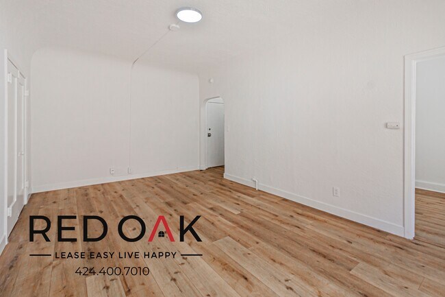 Building Photo - 739 Normandie Ave