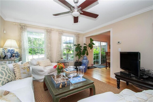 Building Photo - 469 S Benson Rd