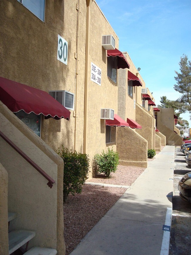 Desert Rose 29 N 28th St Las Vegas NV 89101 Apartment Finder