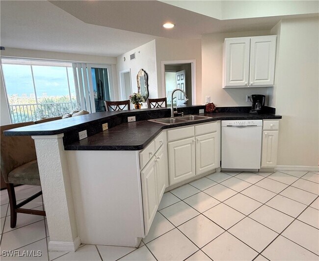 Building Photo - 8751 Estero Blvd