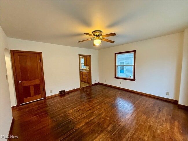 Building Photo - 1253 Sevilla Ave