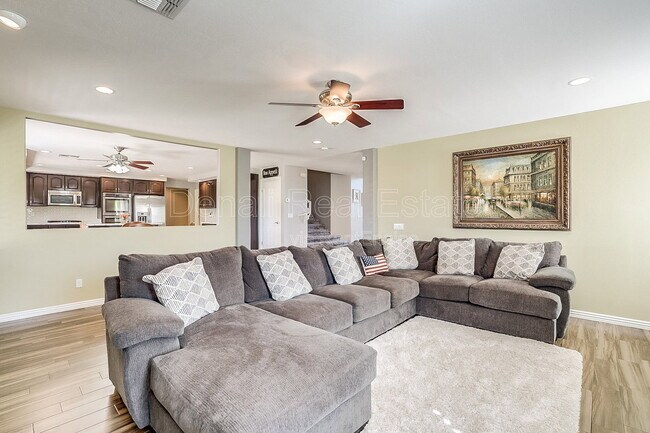 Building Photo - 7543 E Kael Cir