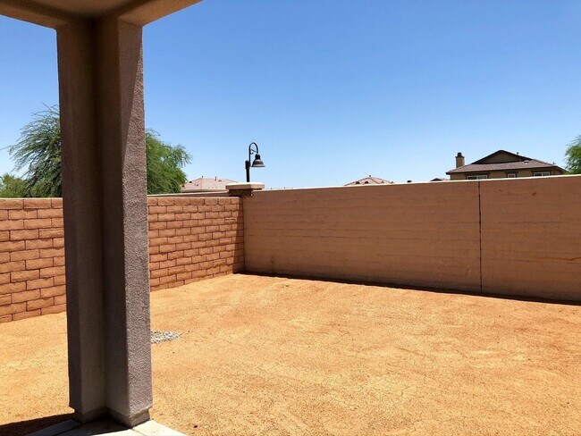 Building Photo - Long Term - Spacious 4 Bedroom Home @ Terra Lago in Indio!