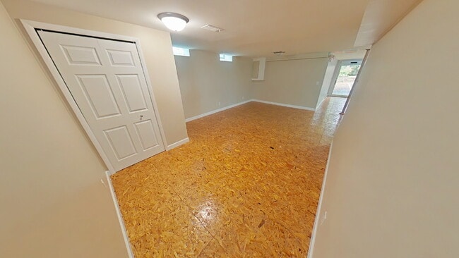 Building Photo - "Spacious 4-Bedroom Gem with 3 Full Baths ...