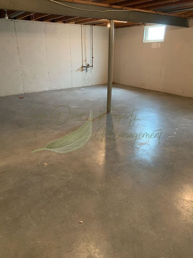 Building Photo - BEAUTIFUL HOME IN THE NORTHLAND!!!