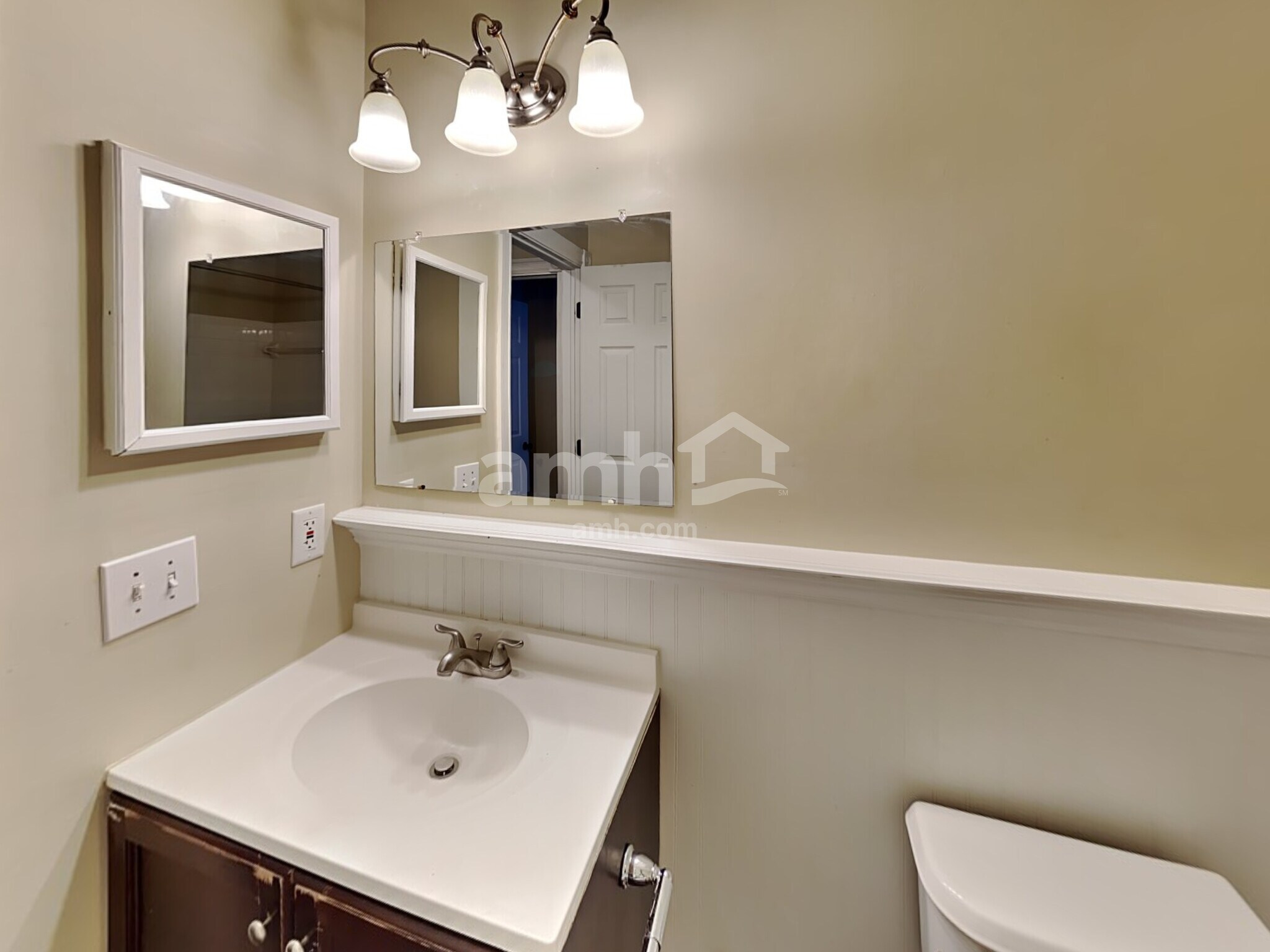 Building Photo - 1199 Onaway Ct