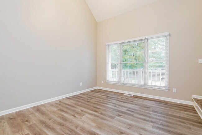 Building Photo - 919 Beddingfield Dr