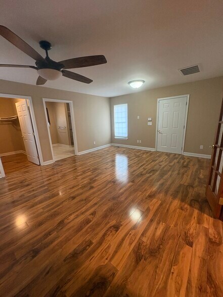 New addition Master Bedroom - 2904 Norfolk St