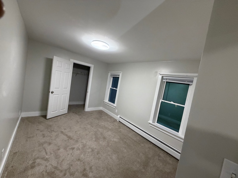 Building Photo - 100 Main St