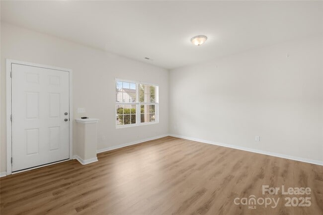 Building Photo - 6329 Marquam Pl