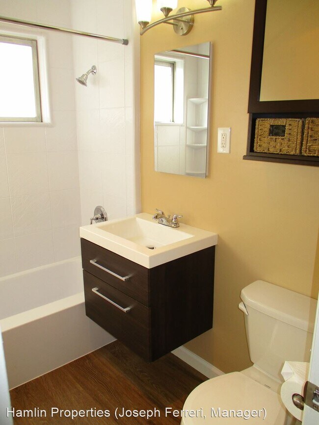 Building Photo - 4369-4379 Hamilton St