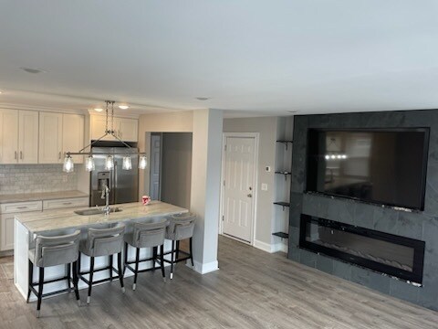 Primary Photo - 36 Lawton Ave