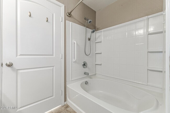 Building Photo - 1429 S 237th Ln