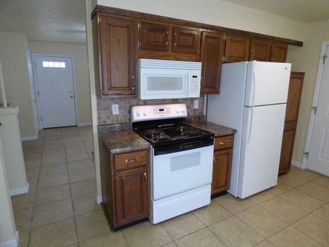 Building Photo - 1311 Edenton Dr
