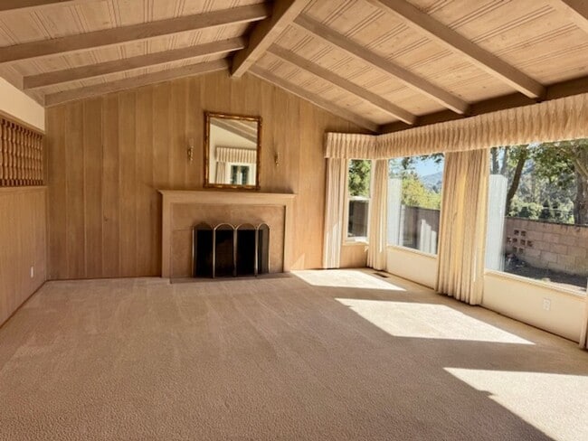 Building Photo - Wonderful single level home in Orinda-available for move-in now!
