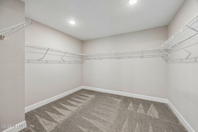 Building Photo - 3528 Cunningham Rd
