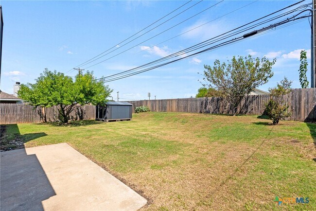 Building Photo - 2703 Fieldstone Dr