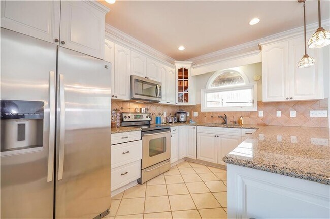 Building Photo - 5997 Warpath Rd