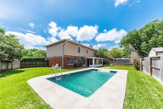 Building Photo - 3909 Spring Arbor Ct