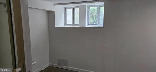 Building Photo - 4031 Greenmount Ave