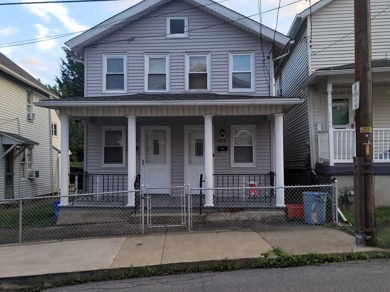 Primary Photo - 1015 Lafayette St