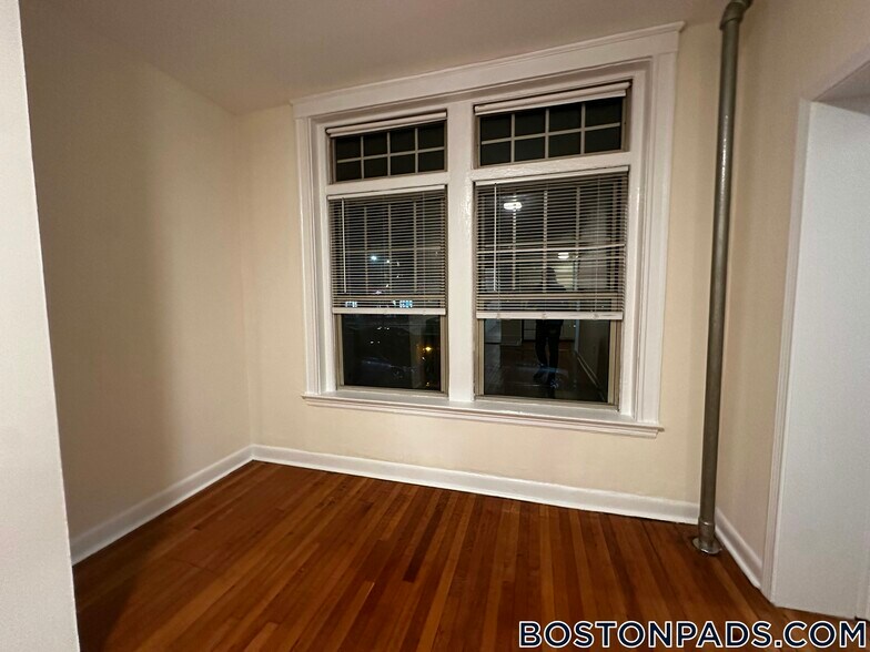 Building Photo - 1315 Commonwealth Ave