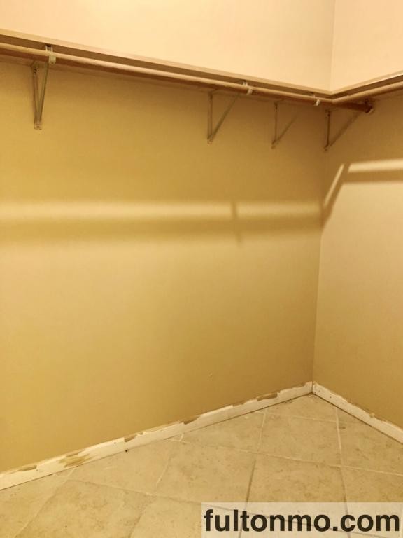 Building Photo - 514 Court Street Apt A