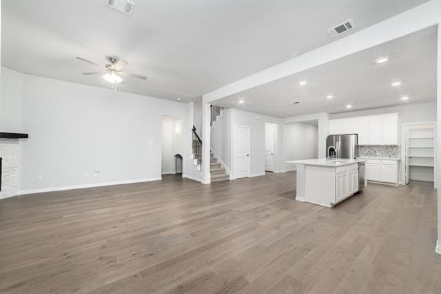 Building Photo - 1820 Briar Rose Dr