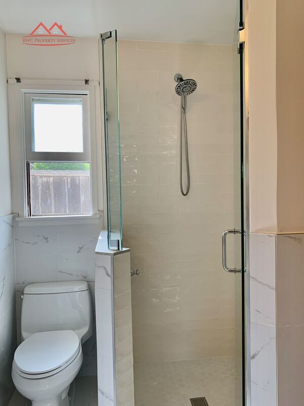 Building Photo - 1385 Ranchita Dr