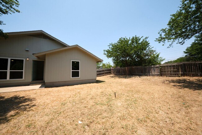 Building Photo - 6710 Aries Ln