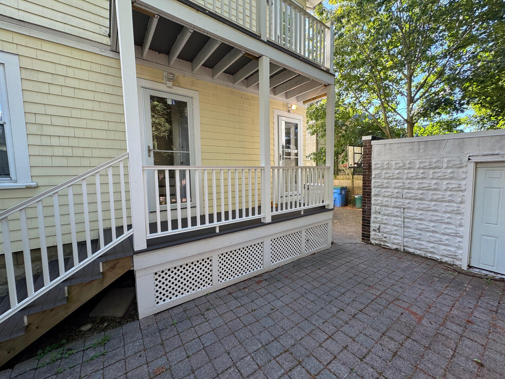 Building Photo - 126 Oakley Rd