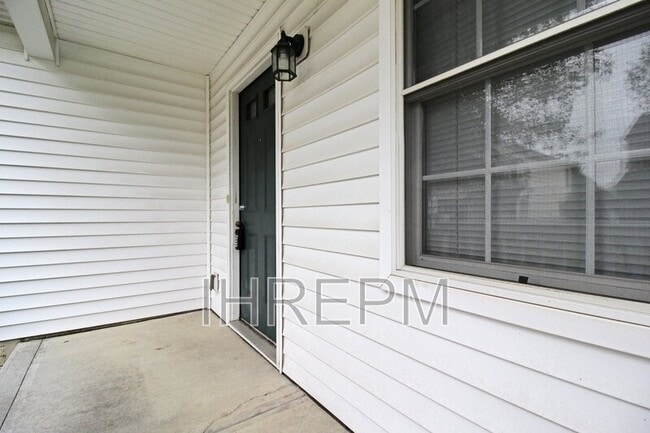 Building Photo - 7786 Freesia St