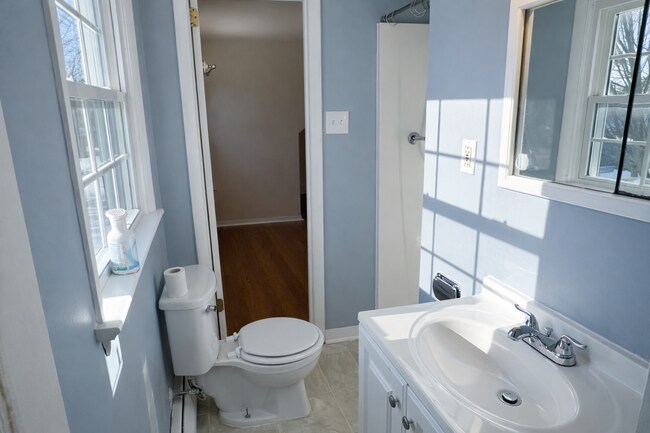 Building Photo - Spacious 4-Bedroom Home Located on a Quiet Street in Manheim Township!