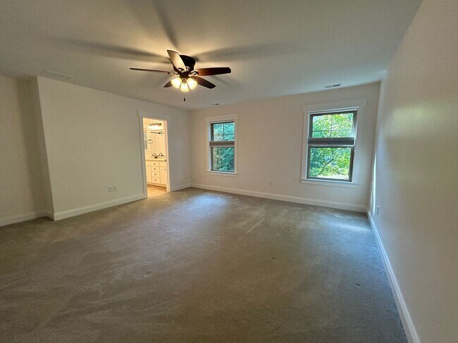 Building Photo - East AVL - 2022 Craftsman Custom Build