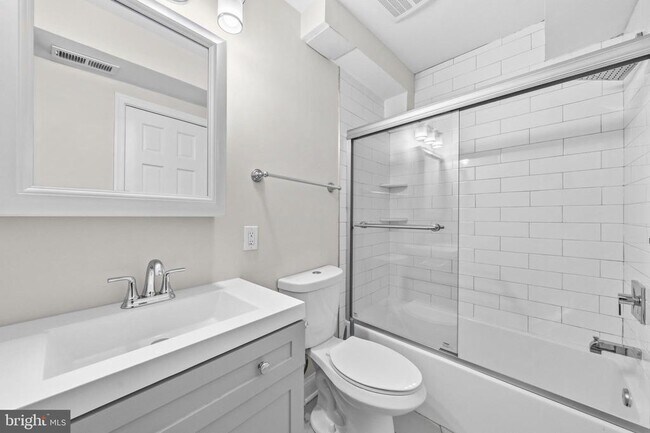 Building Photo - 3928 14th St NW