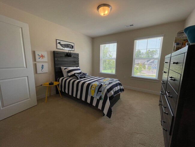 Building Photo - Heron | 3 Bed 2.5 Bath | Garage | 1800 sf | from $2759 All-Inclusive Rent Pricing | 6, 7, 8, 9, 1...