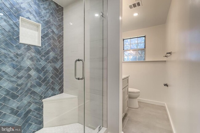 Building Photo - 2362 Branleigh Park Ct