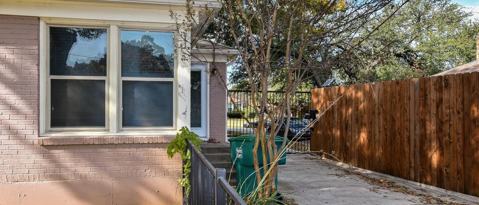 Building Photo - 3605 Park Ridge Blvd