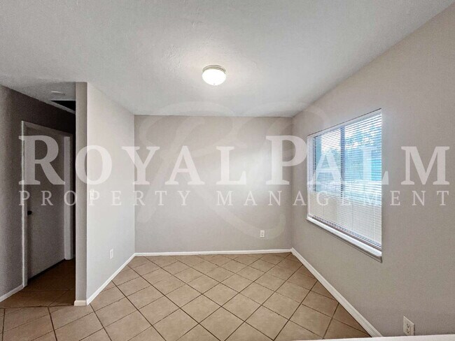 Building Photo - Cold Outside, Cozy Inside – Winter-Ready Fort Myers Renovated 3BR/2BA Duplex with a New HVAC...Yu...